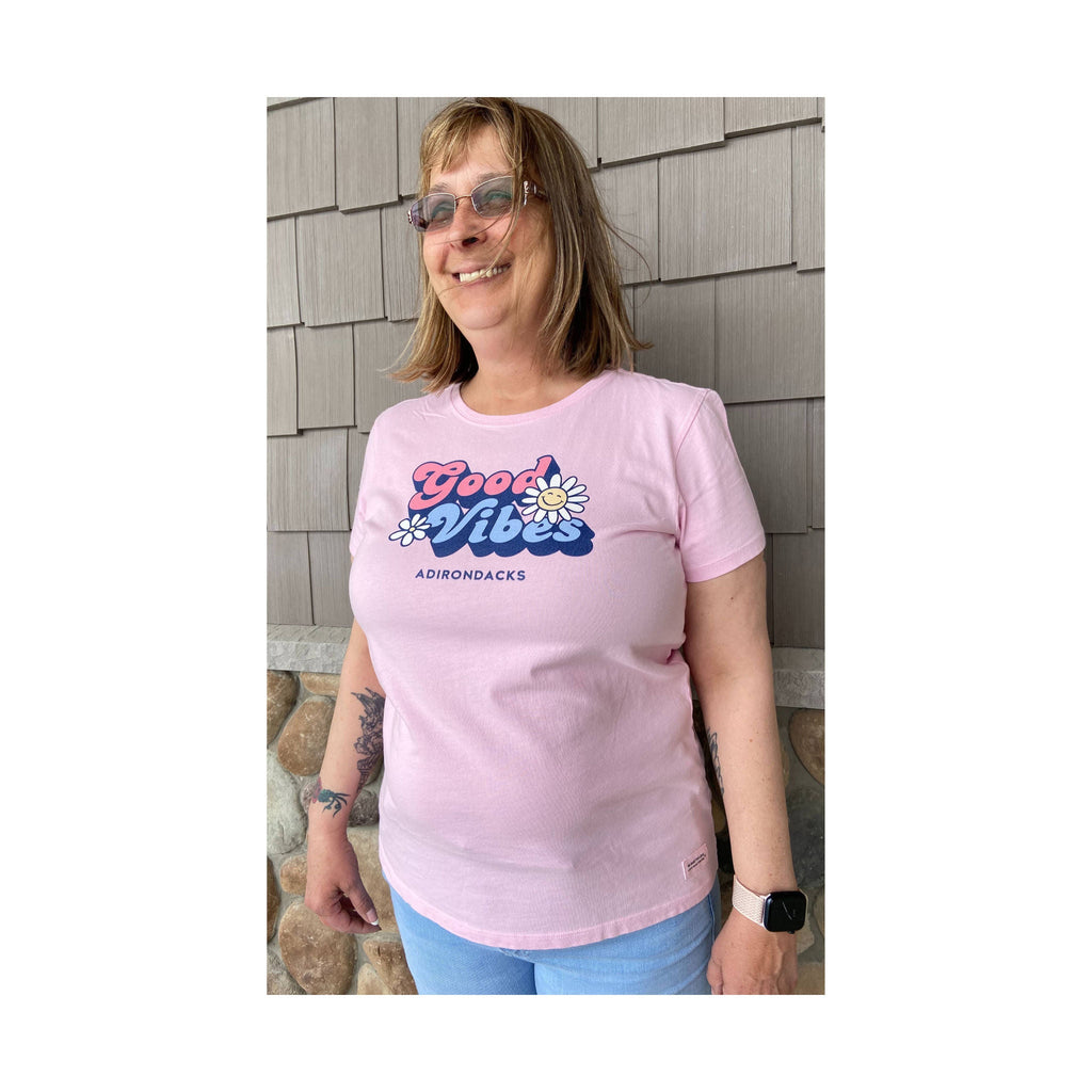 Life Is Good Women's Adirondacks Exclusive Groovy Tee - Seashell Pink - Lenny's Shoe & Apparel