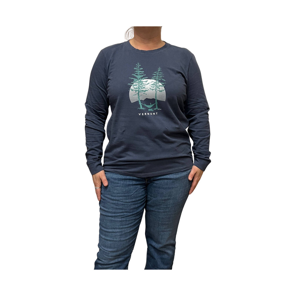 Life Is Good Women's Vermont Pine Hammock Tee - Darkest Blue - Lenny's Shoe & Apparel