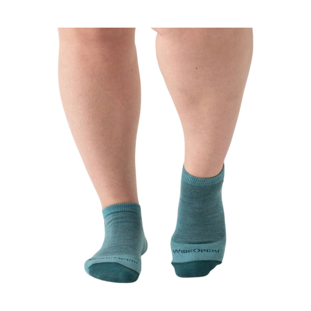 Wide Open Women's Solid Cushioned No Show Socks - Light Teal - Lenny's Shoe & Apparel