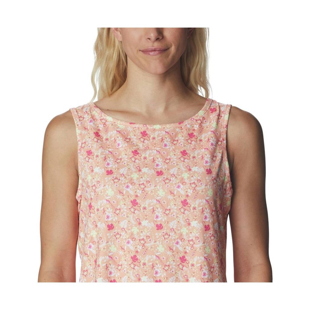 Columbia Women's Chill River Tank - Peach/Mini Hibiscus - Lenny's Shoe & Apparel