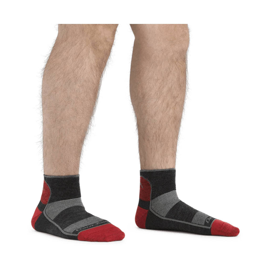 Darn Tough Men's Quarter Lightweight Athletic Sock - Team Dtv - Lenny's Shoe & Apparel