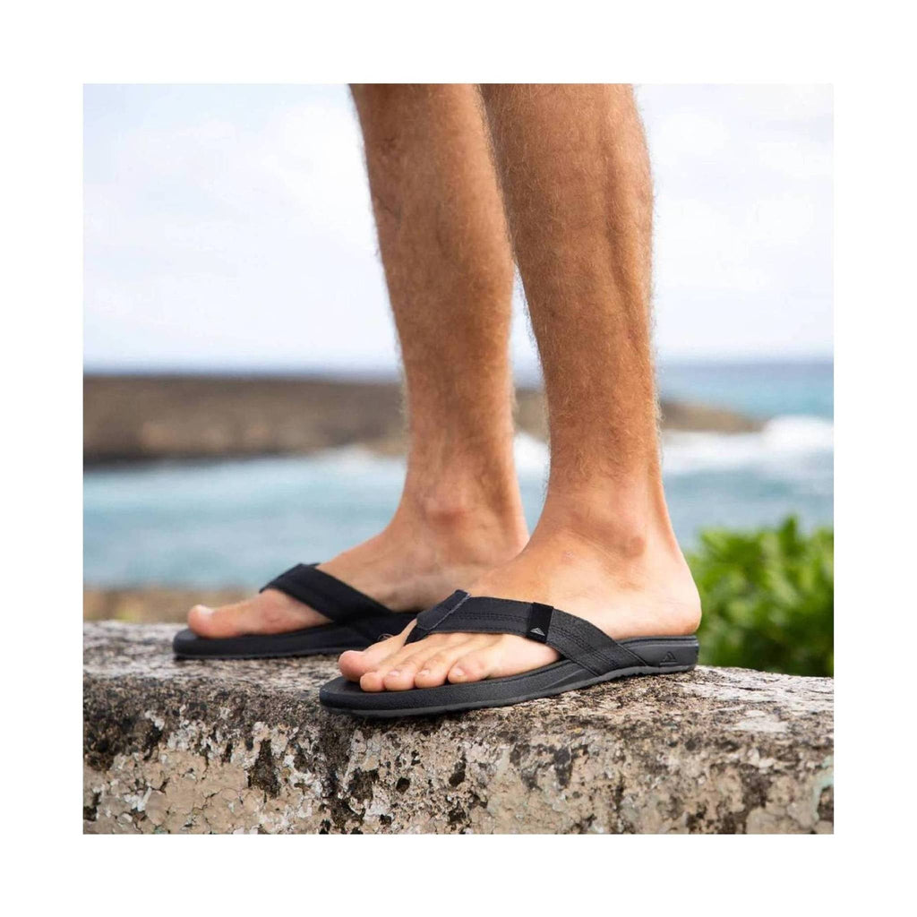 Reef Men's Cushion Phantom Flip Flop - Dark Grey - Lenny's Shoe & Apparel